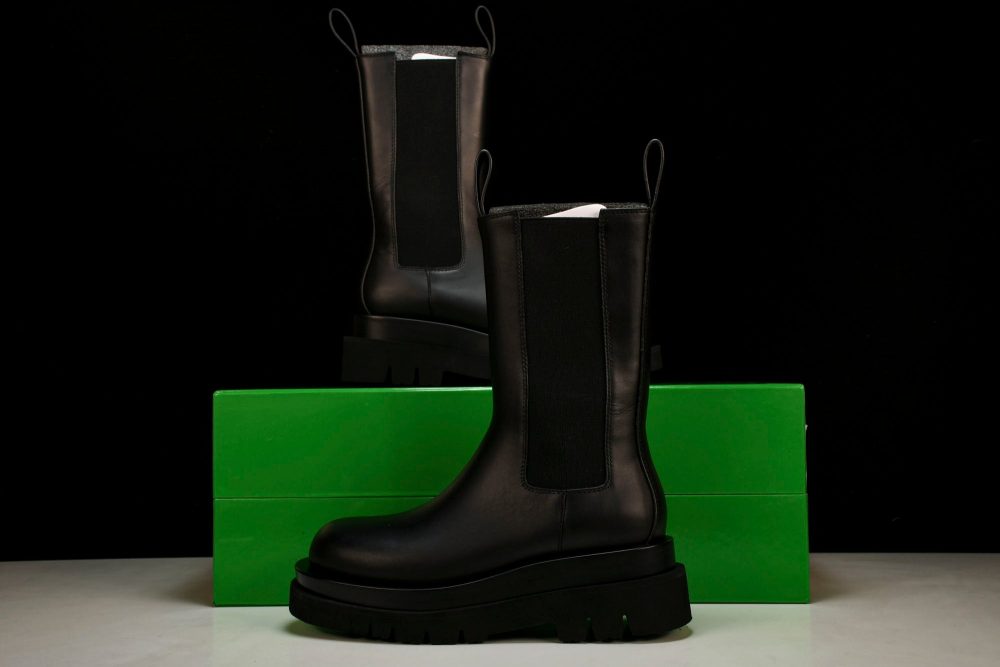 Вottega Veneta Lug Chelsea Boots 'Black' - Image 13