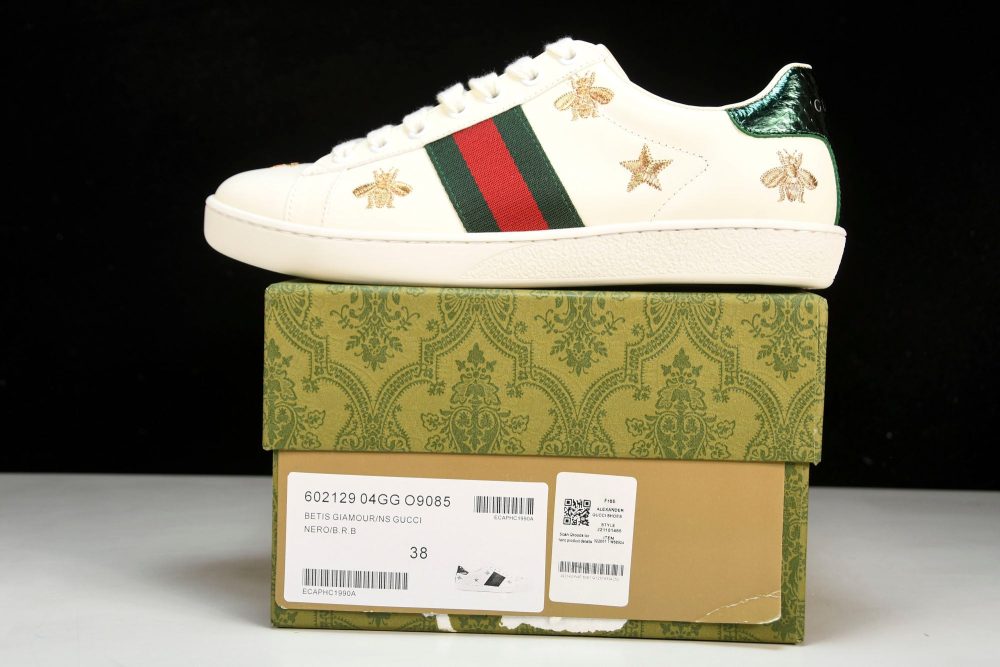 Guссi Ace 'Bees and Stars Green' - Image 27
