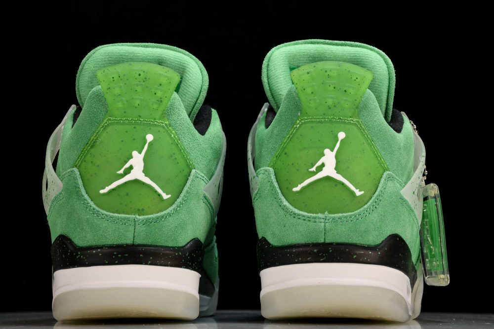 AJ4 Retro Wahlburgers - Image 7