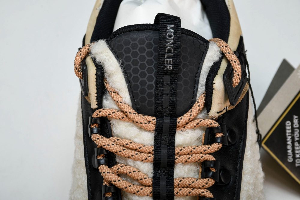 Moncler Trailgrip GTX 'Beige Fur' - Image 11