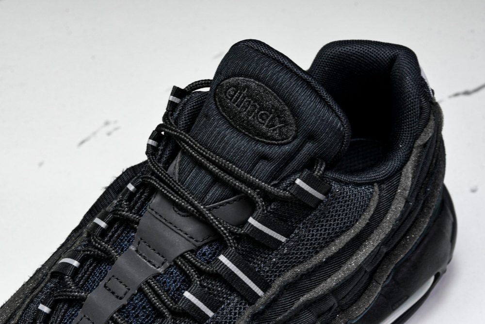 Comme des Garcons x AM95 'Black' - Image 10