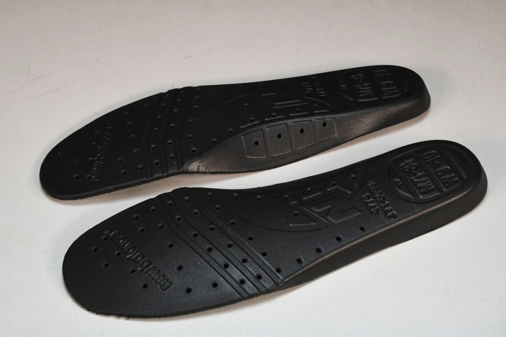 NB 990v3 x JJJJound 'Montréal' - Image 17