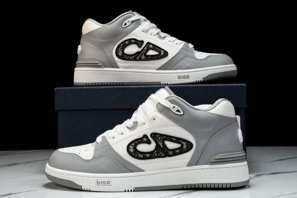 D1or B57 Mid-Top "Grey White' - Image 22