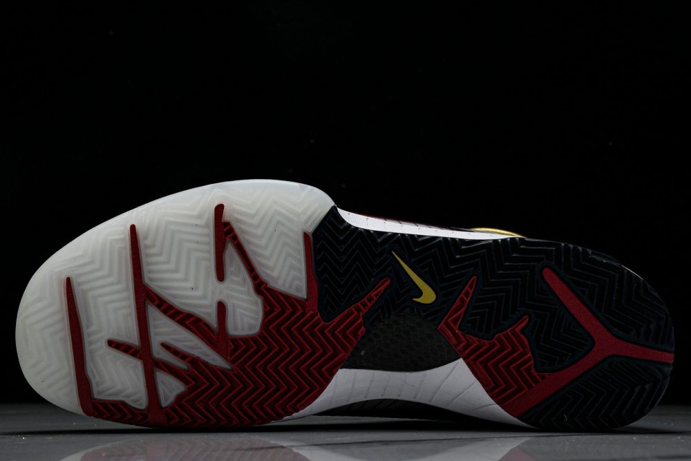 Kobe 4 Protro 'Gold Medal' - Image 5