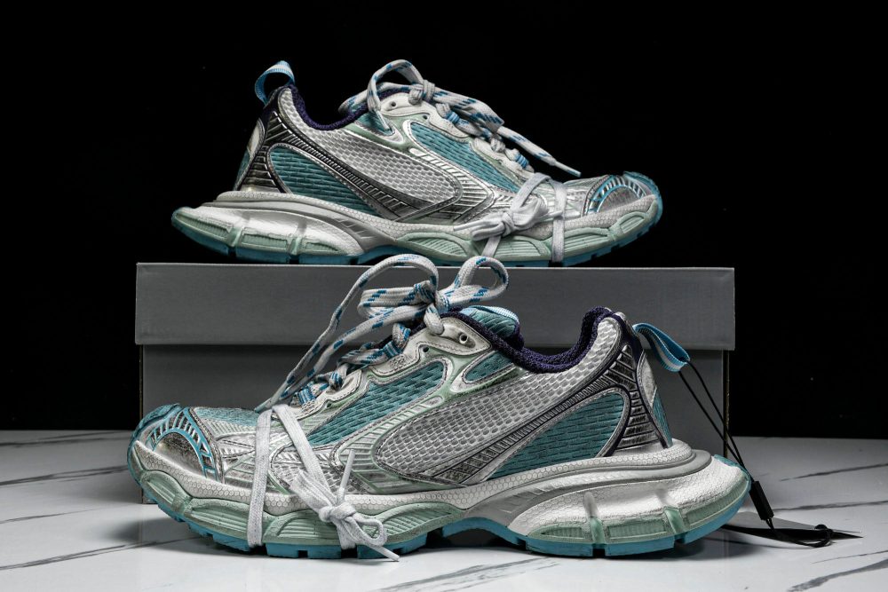 3XL Sneaker 'White Light Blue' - Image 24
