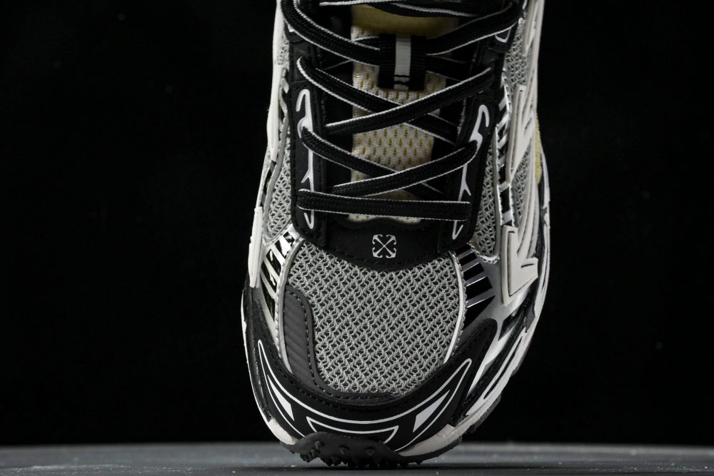 Off-White "Be Right Back" Sneaker 'Silver' - Image 6