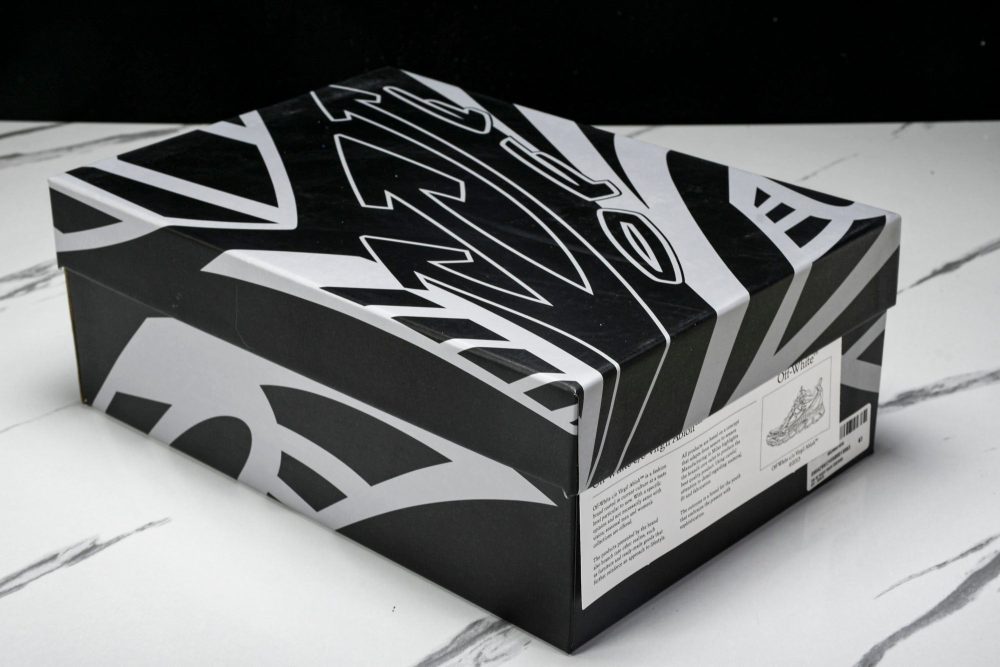 Off-White "Be Right Back" Sneaker 'Milan' - Image 25