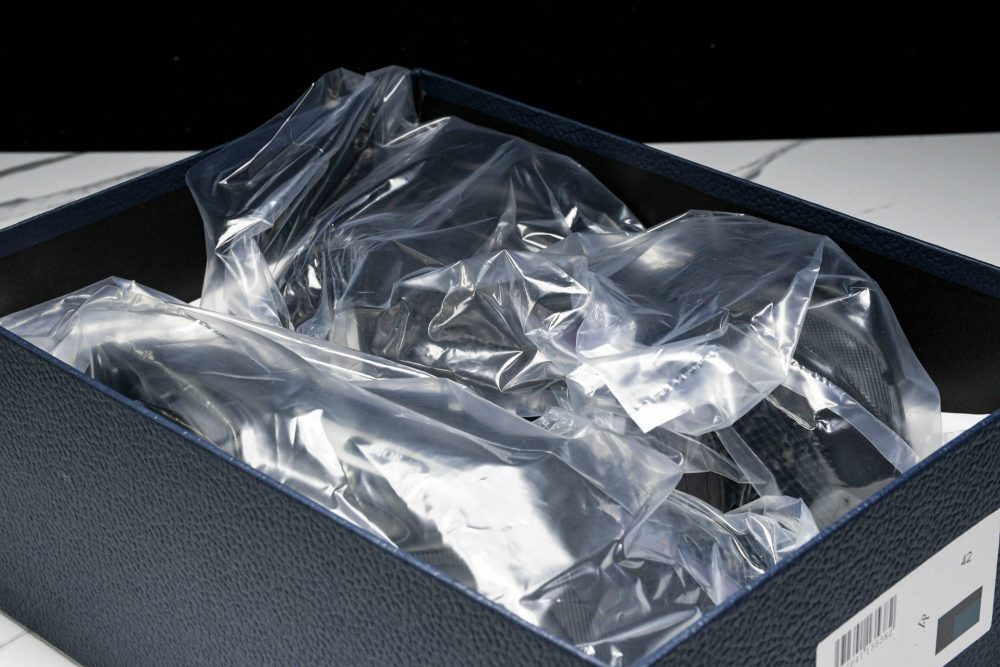 D1or B22 'Black Reflective' - Image 29