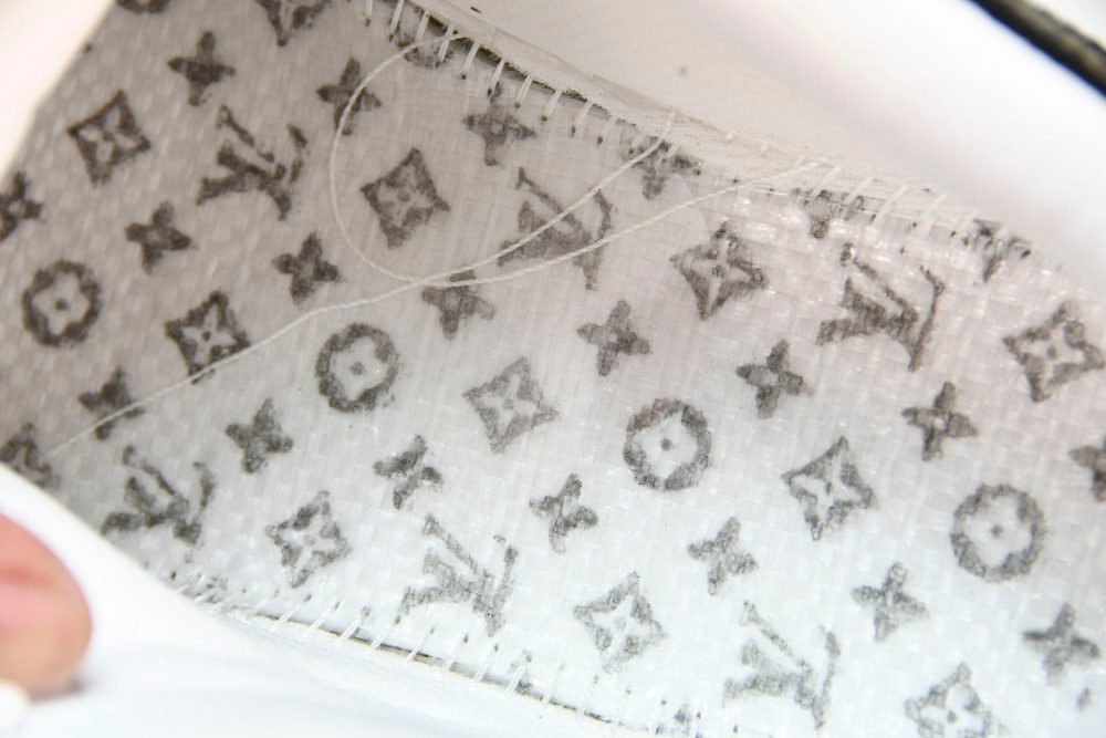 Louis Vuittоп x AF1 by Virgil Abloh 'Black White' - Image 16