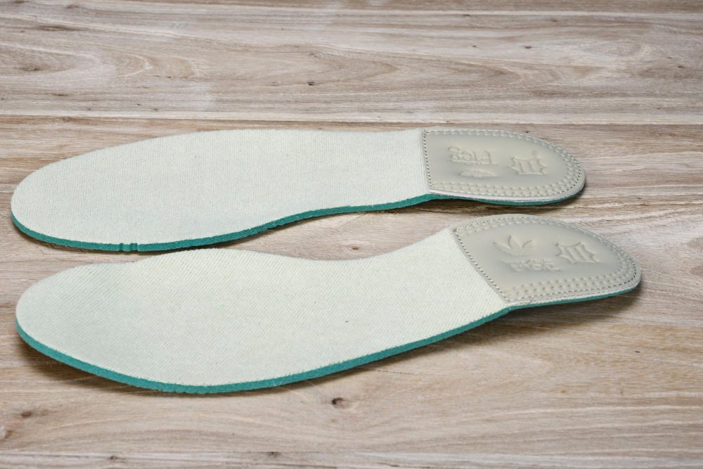 AD x Clarks '8th Street Samba' by Ronny Fieg 'Savannah' - Image 17