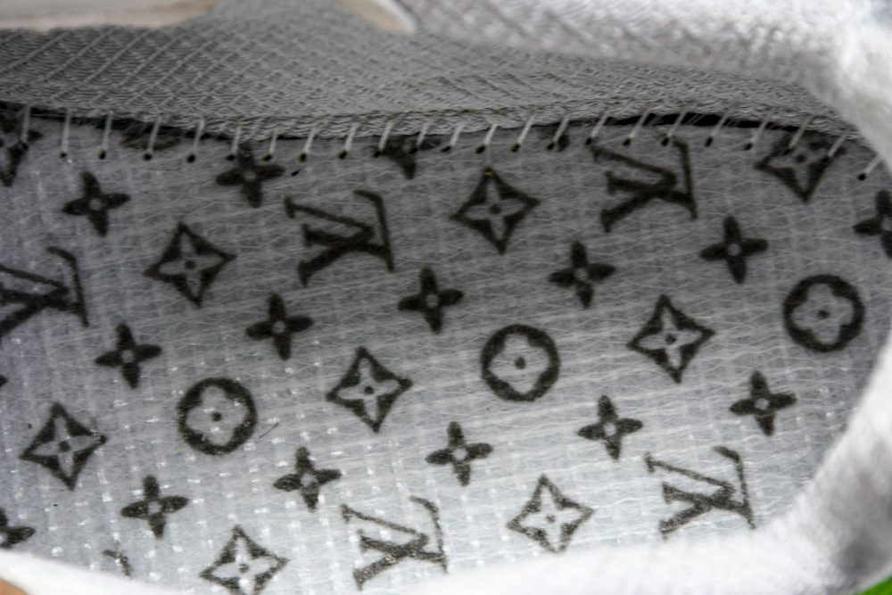 Louis Vuittоп Runner Tatic Sneaker 'Grey Green' - Image 14