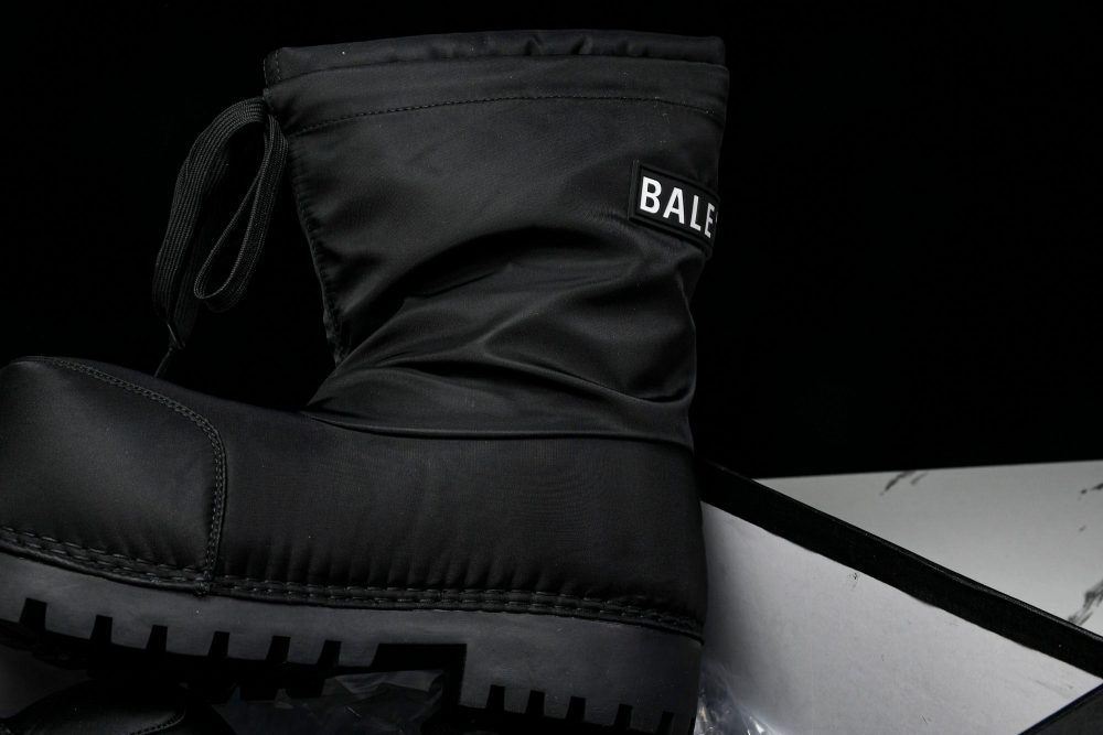 Вalenciaga Alaska Low Boot 'Black' - Image 27