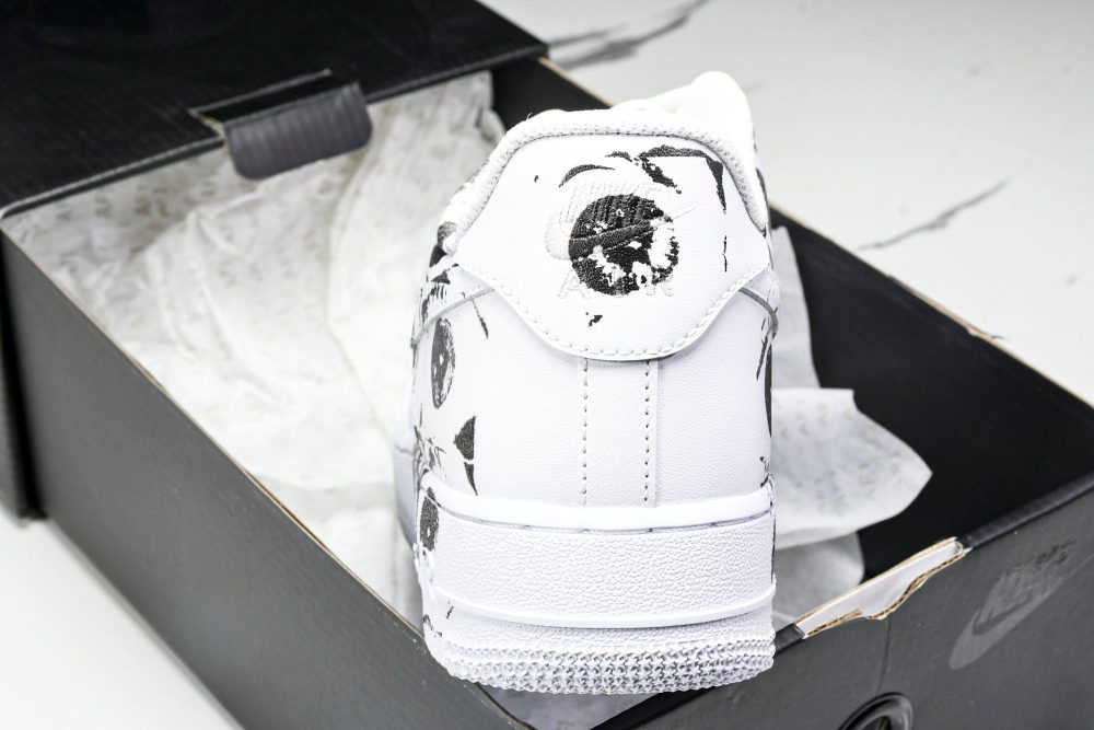 AF1 x Comme des Garcons SHIRT x Supreme 'Eyes' - Image 27