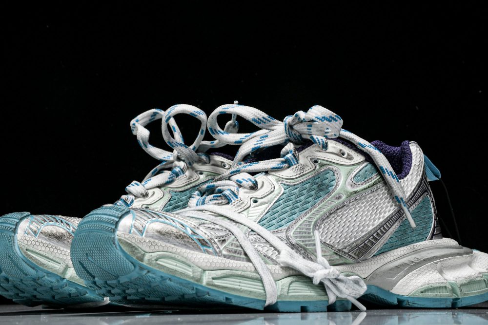 3XL Sneaker 'White Light Blue' - Image 2