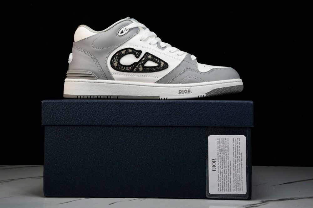 D1or B57 Mid-Top "Grey White' - Image 23