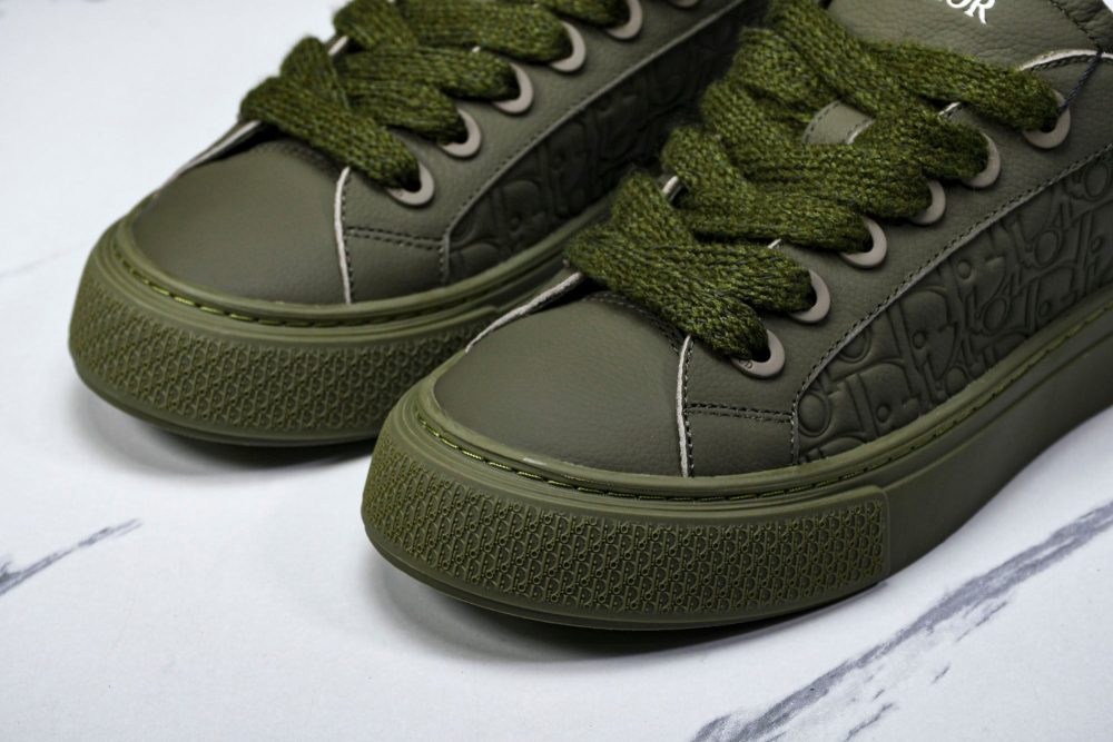 D1or B33 Gravity Leather 'Oblique Triple Khaki' - Image 17