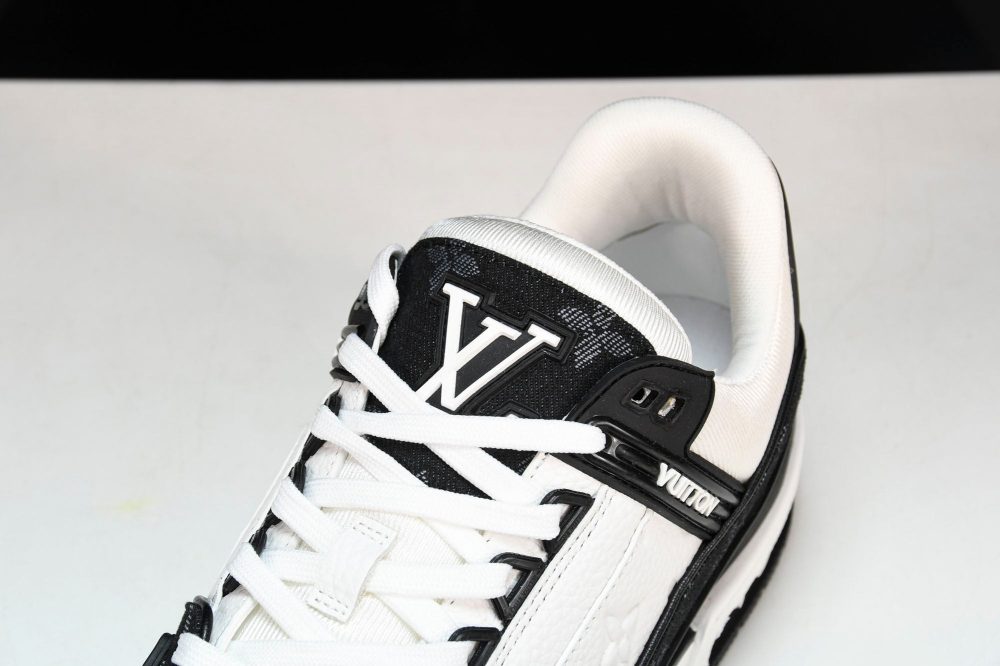 Louis Vuittоп Trainer Low 'Black White' - Image 10