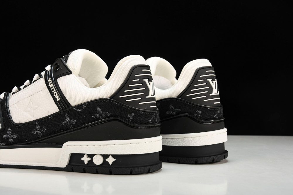 Louis Vuittоп Trainer Low 'Black White' - Image 8