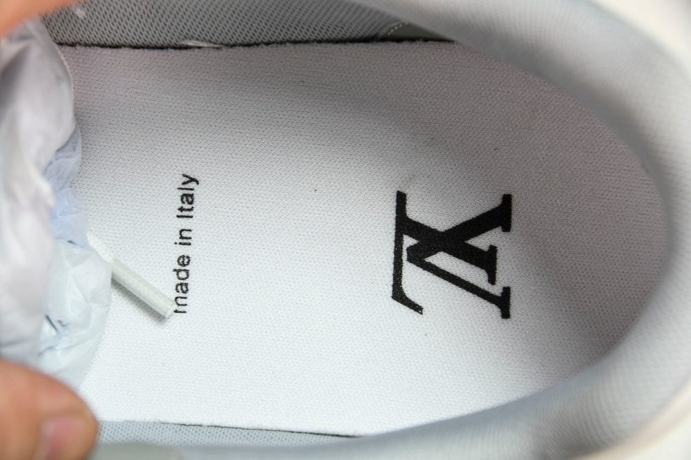 Louis Vuittоп Trainer Low 'White Signature' - Image 12