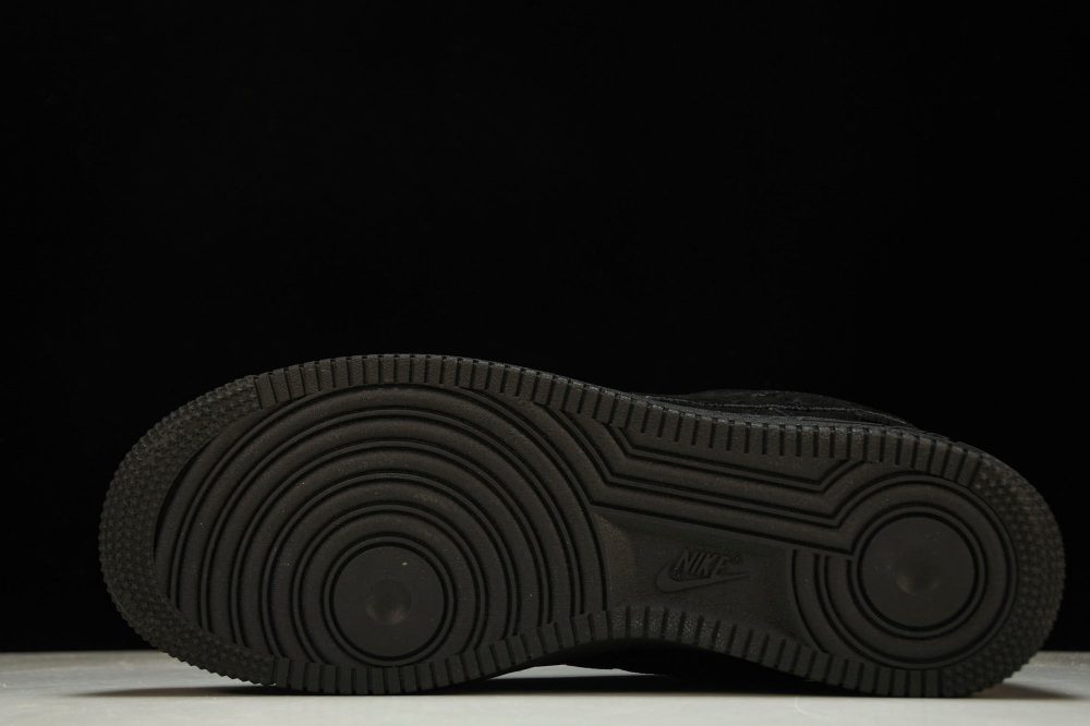 Louis Vuittоп x AF1 by Virgil Abloh 'Black' (With Special Case) - Image 5