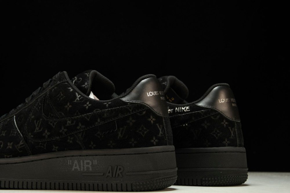 Louis Vuittоп x AF1 by Virgil Abloh 'Black' (With Special Case) - Image 8