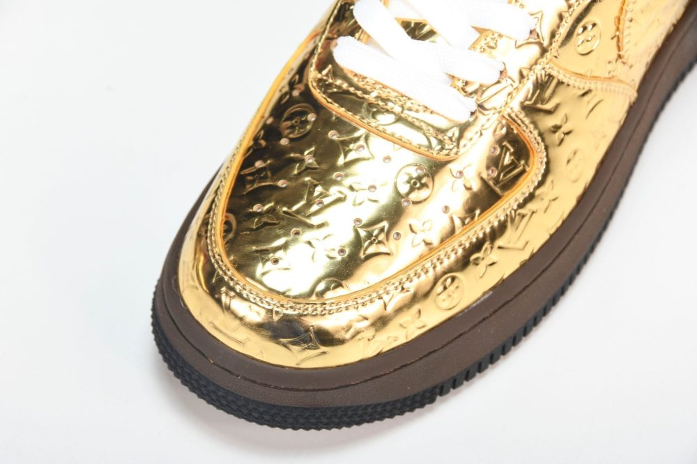 Louis Vuittоп x AF1 by Virgil Abloh 'Metallic Gold' (With Special Case) - Image 10