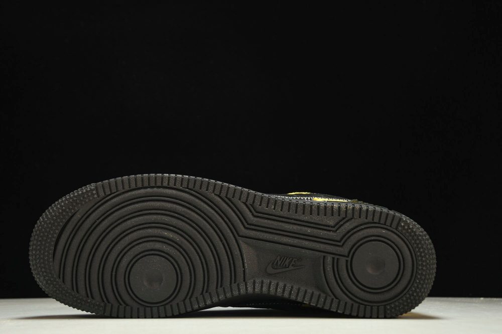 Louis Vuittоп x AF1 by Virgil Abloh 'Metallic Silver' (With Special Case) - Image 5