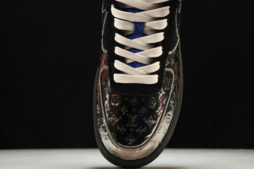 Louis Vuittоп x AF1 by Virgil Abloh 'Metallic Silver' (With Special Case) - Image 6