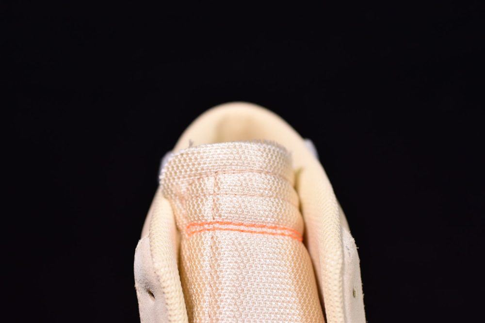 Off-White Blzr All Hallows' Eve - Image 10