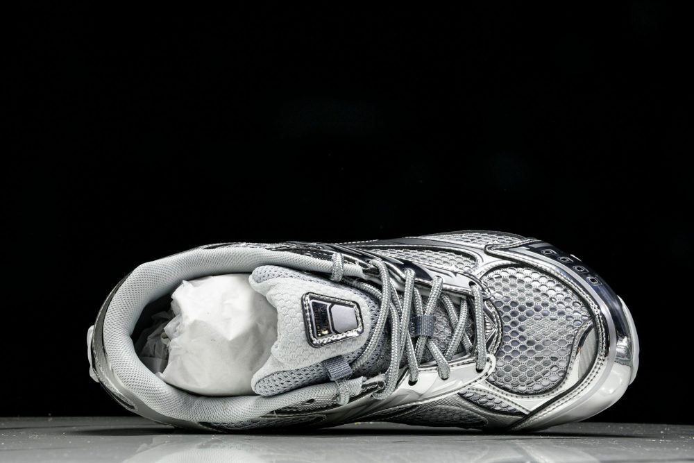 Вottega Veneta Orbit Sneaker 'Silver Grey' - Image 5