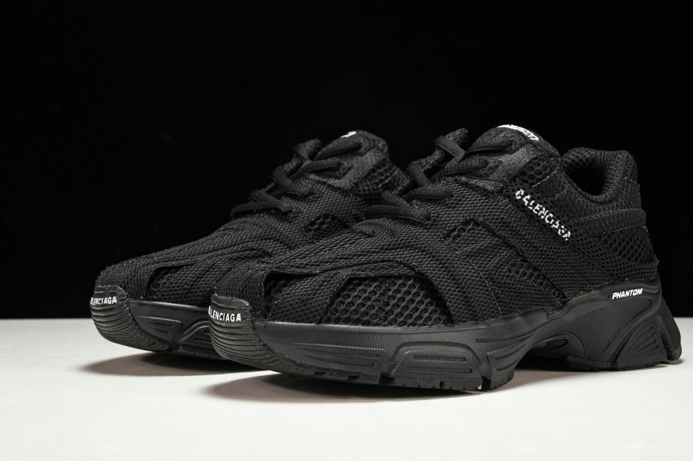 Phantom Trainer 'Black' - Image 2