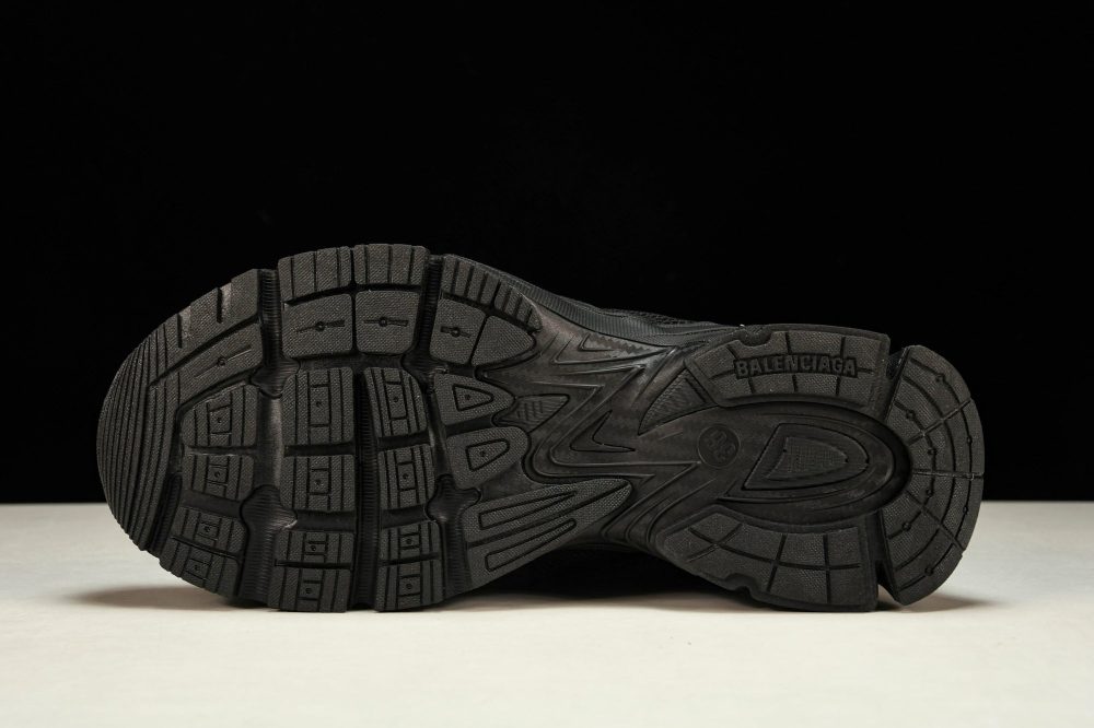 Phantom Trainer 'Black' - Image 5