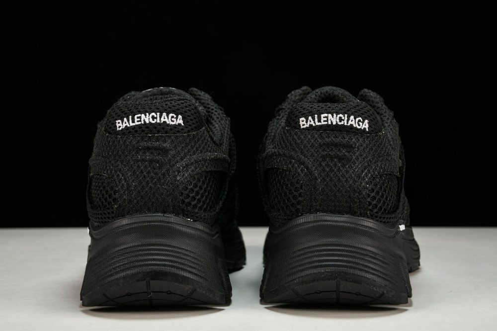 Phantom Trainer 'Black' - Image 7