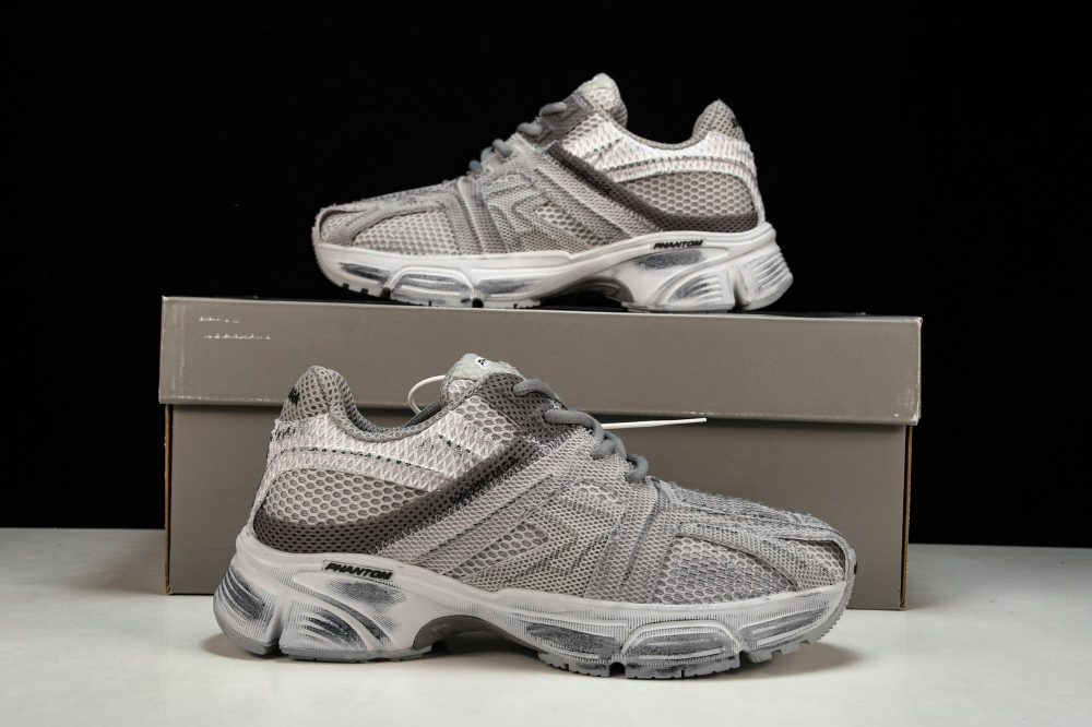 Phantom Trainer 'Light Grey' - Image 18