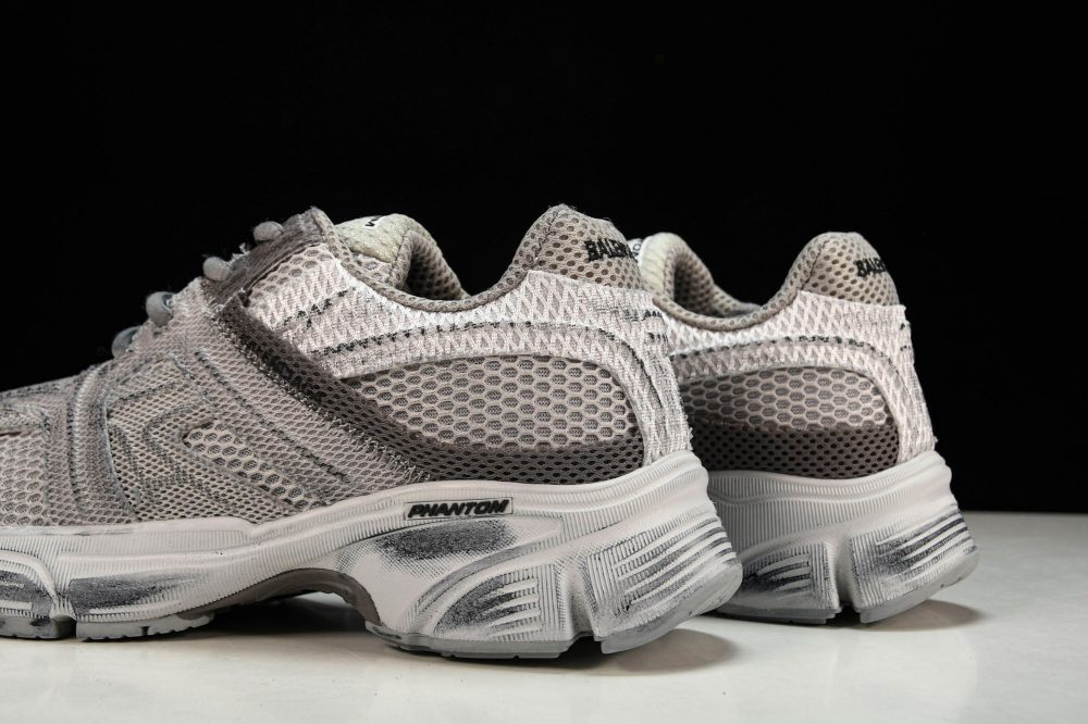 Phantom Trainer 'Light Grey' - Image 7