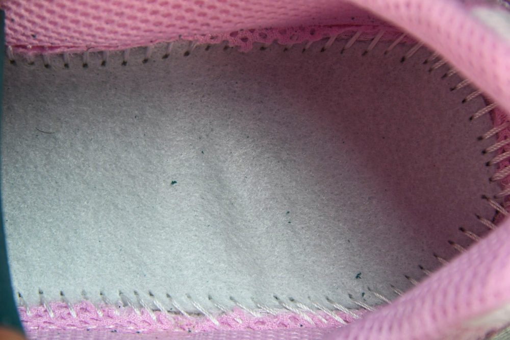 Phantom Trainer 'Pink' - Image 13