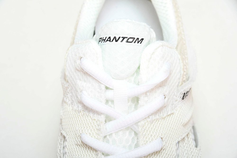 Phantom Trainer 'White' - Image 11