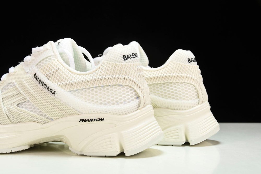 Phantom Trainer 'White' - Image 8