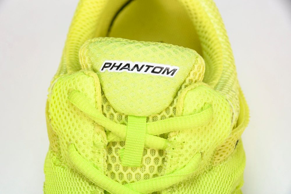 Phantom Trainer 'Yellow' - Image 11