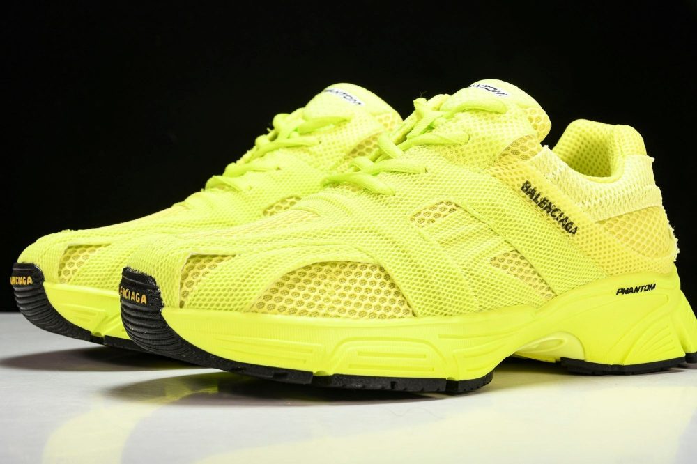 Phantom Trainer 'Yellow' - Image 2