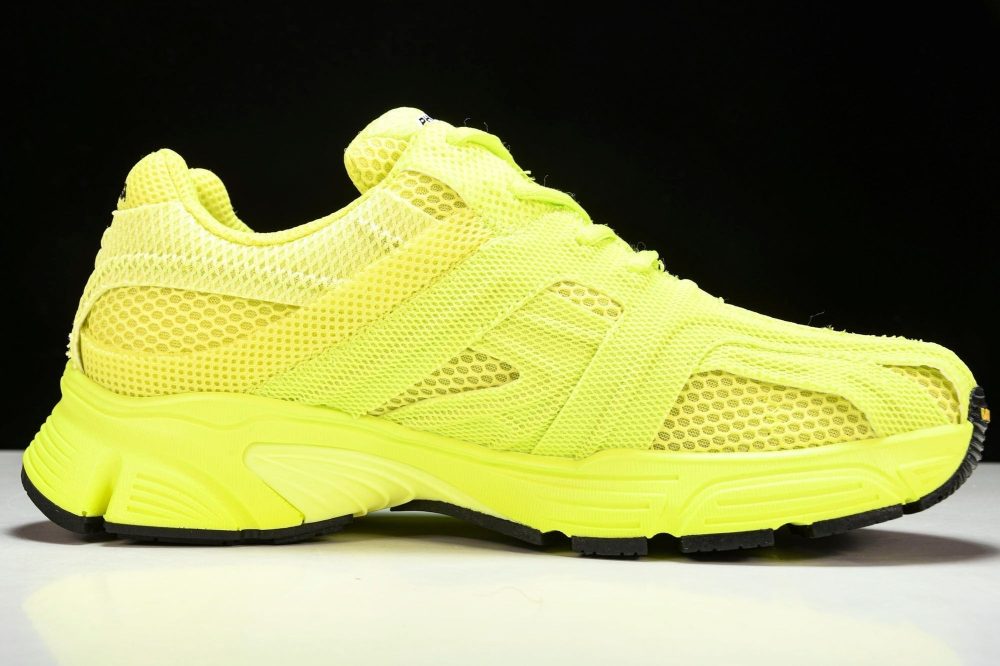 Phantom Trainer 'Yellow' - Image 3