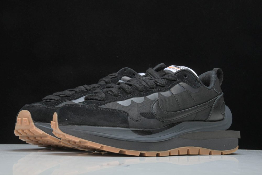 Sacai VaporWaffle ‘Black Gum’ - Image 2