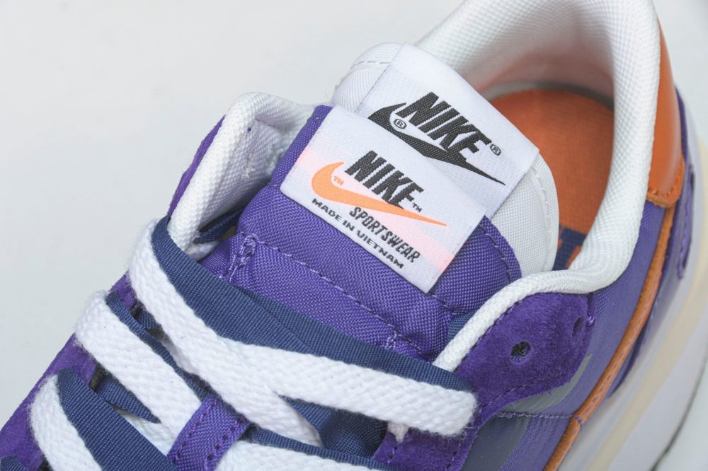 Sacai VaporWaffle ‘Dark Iris’ - Image 10