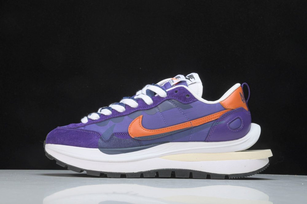 Sacai VaporWaffle ‘Dark Iris’