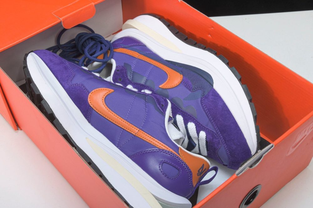 Sacai VaporWaffle ‘Dark Iris’ - Image 15