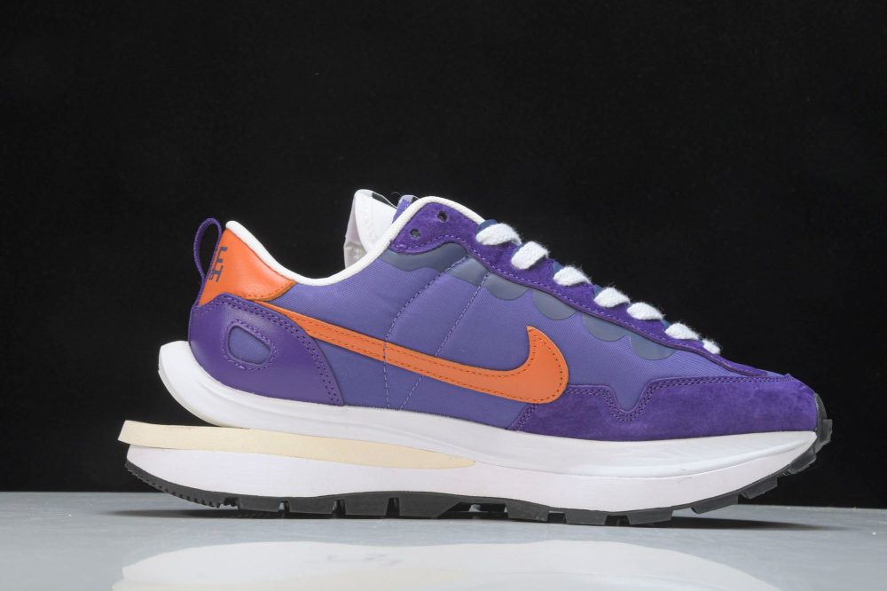 Sacai VaporWaffle ‘Dark Iris’ - Image 3