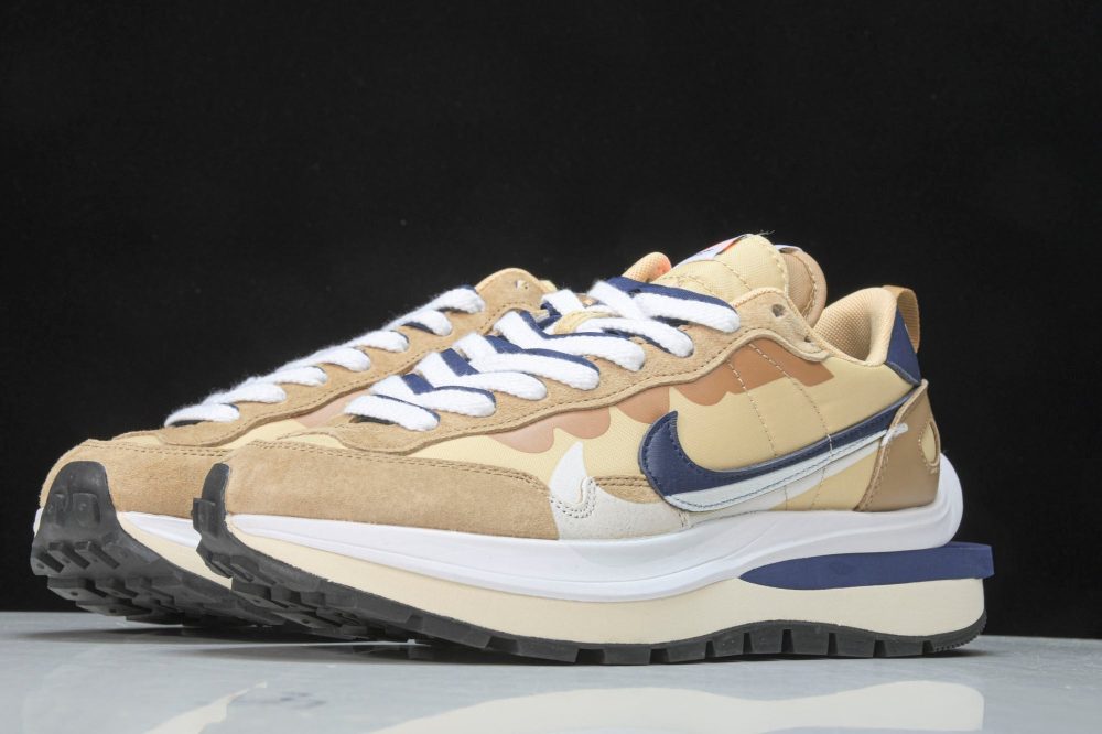 Sacai VaporWaffle ‘Sesame’ - Image 2