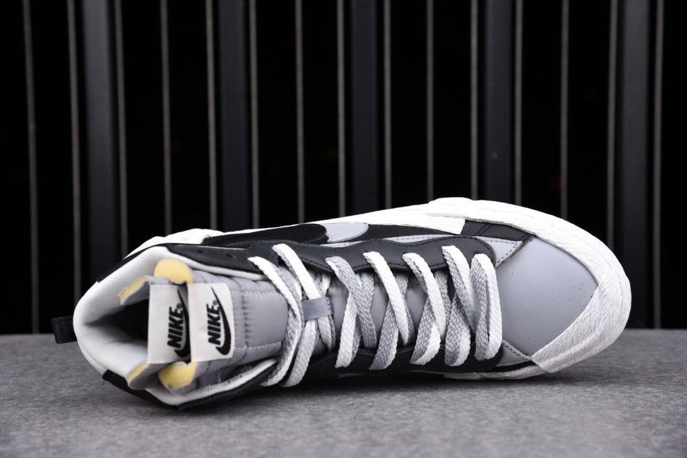 Sacai x Blzr Mid 'Black Grey' - Image 3