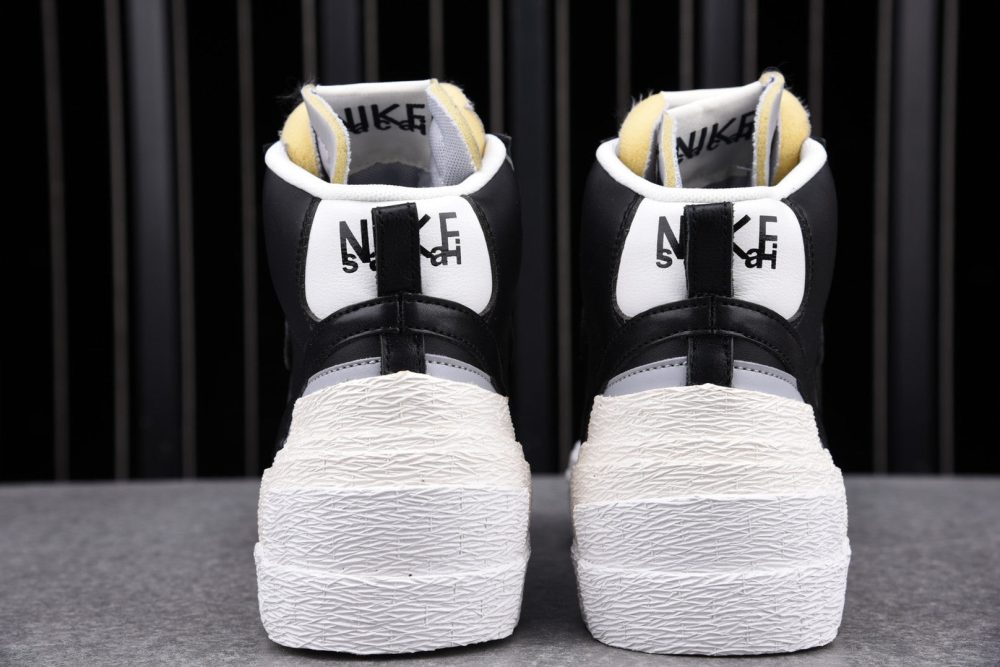 Sacai x Blzr Mid 'Black Grey' - Image 6
