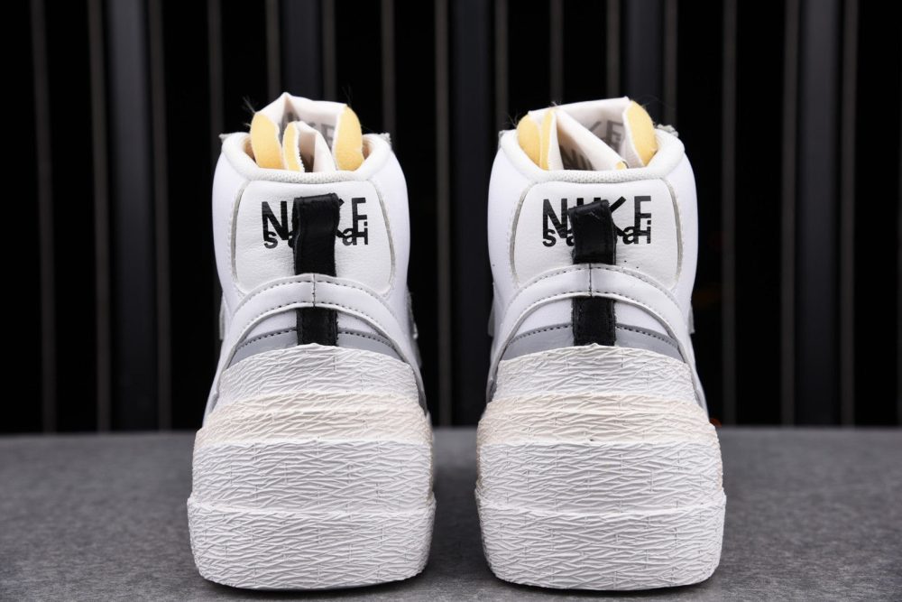 Sacai x Blzr Mid 'White Grey' - Image 6